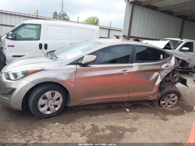 5NPDH4AE9GH749064 Hyundai ELANTRA SE