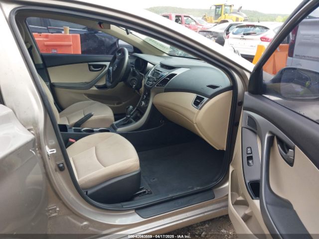 5NPDH4AE9GH749064 Hyundai ELANTRA SE