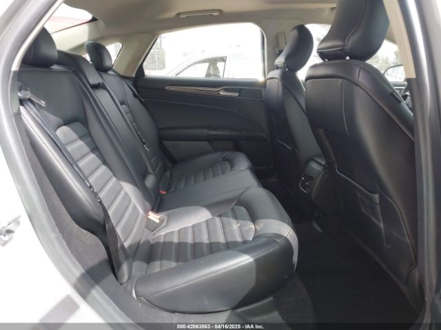 3FA6P0PU9HR275379 Ford Fusion Energi Se Luxury
