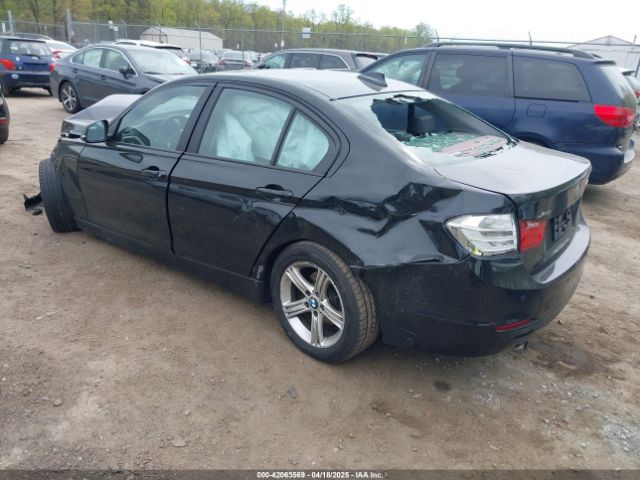 2014 BMW 320I WBA3C3C59EF984070 Photo 2