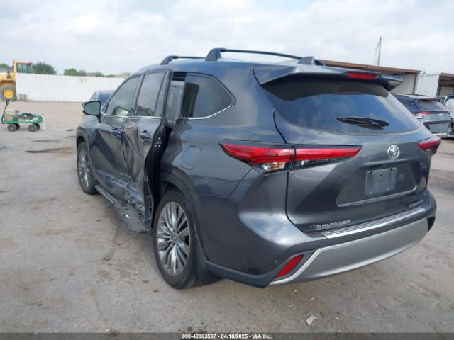 5TDFZRAH4LS024733 Toyota Highlander Platinum