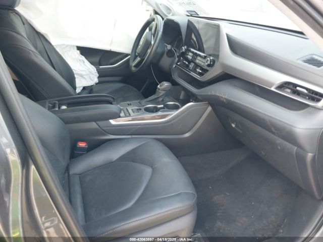 5TDFZRAH4LS024733 Toyota Highlander Platinum