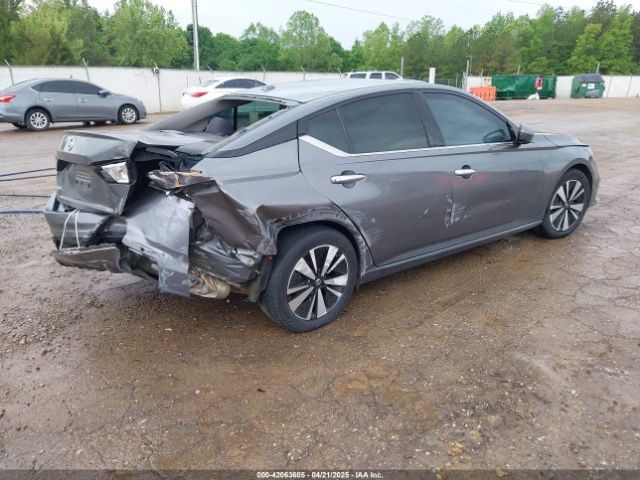 2019 NISSAN ALTIMA 1N4BL4DV8KC106474 Photo 3