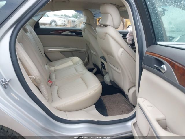 3LN6L2G90GR631161 Lincoln MKZ