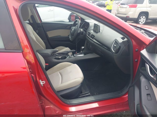 3MZBM1U73FM194360 Mazda Mazda3 I Sport