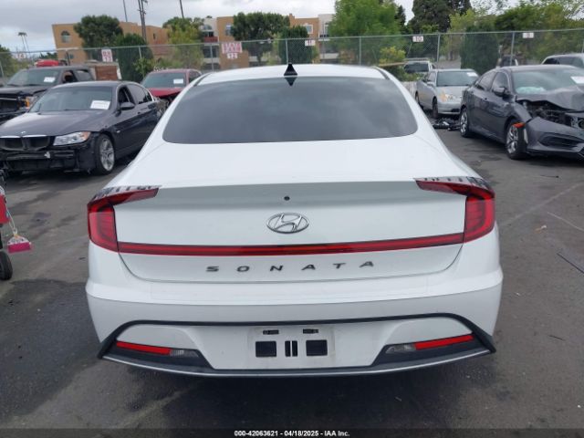 5NPEG4JA5MH100572 Hyundai SONATA SE