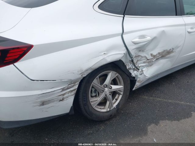5NPEG4JA5MH100572 Hyundai SONATA SE