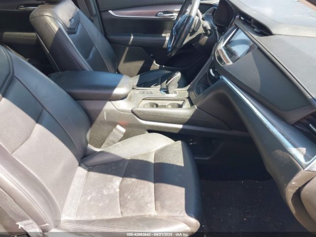 1GYKNFRS1KZ125549 Cadillac Xt5 Premium Luxury