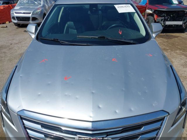 1GYKNFRS1KZ125549 Cadillac Xt5 Premium Luxury