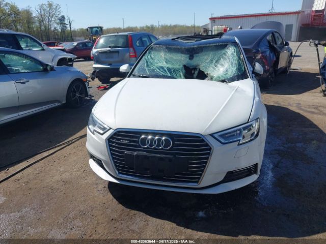 WAUUPBFF8HA052094 Audi A3 E-tron 1.4t Premium