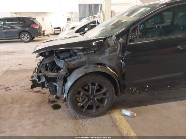 1FMCU9JX9GUB63309 Ford Escape Titanium