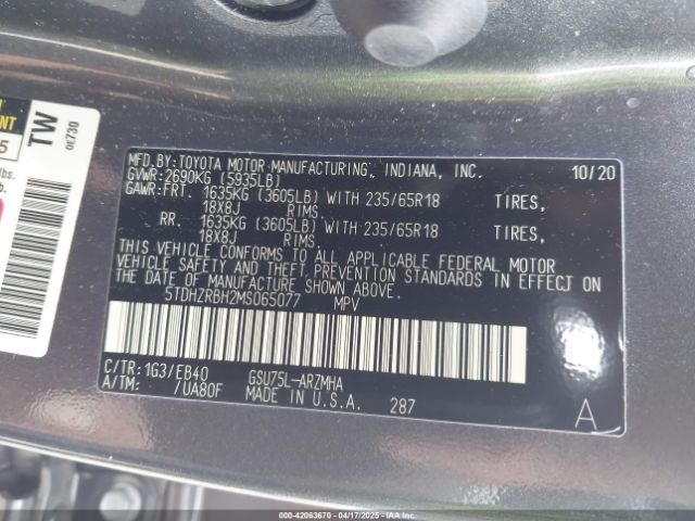 5TDHZRBH2MS065077 Toyota Highlander Xle