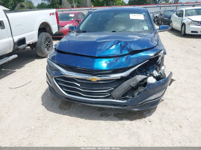 1G1ZD5ST1KF124738 Chevrolet MALIBU LT