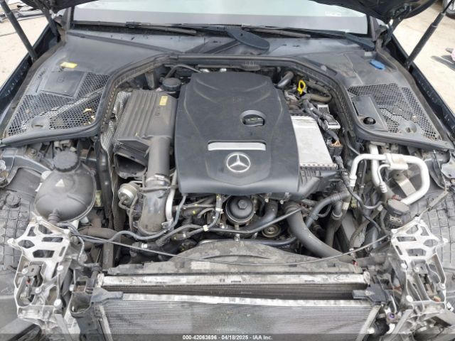 55SWF4JB7GU145594 Mercedes-Benz C 300 Luxury/sport