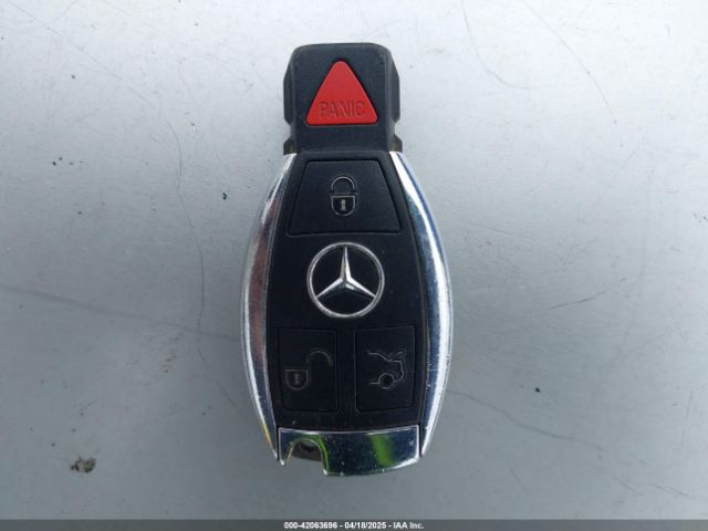 55SWF4JB7GU145594 Mercedes-Benz C 300 Luxury/sport