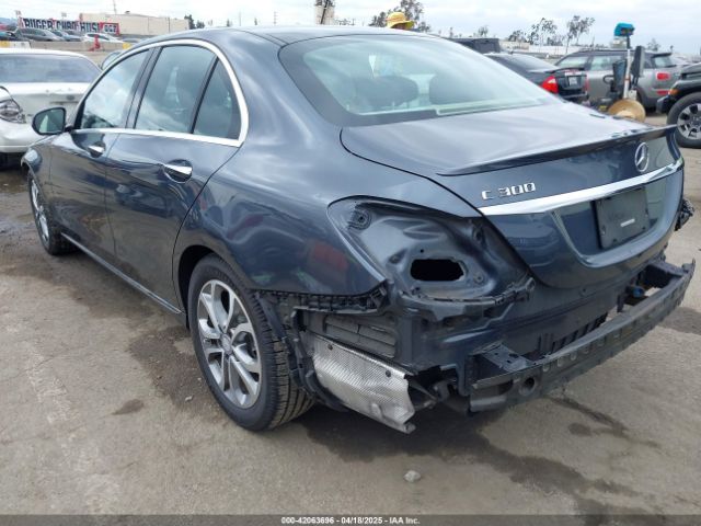 55SWF4JB7GU145594 Mercedes-Benz C 300 Luxury/sport