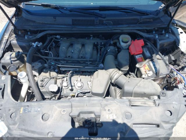 1FAHP2E85JG102868 Ford TAURUS SEL