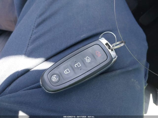 1FAHP2E85JG102868 Ford TAURUS SEL