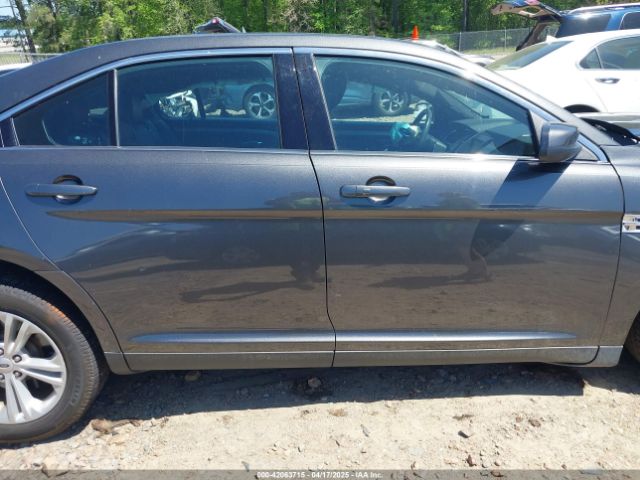 1FAHP2E85JG102868 Ford TAURUS SEL