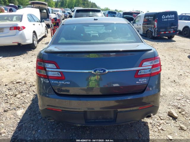 1FAHP2E85JG102868 Ford TAURUS SEL
