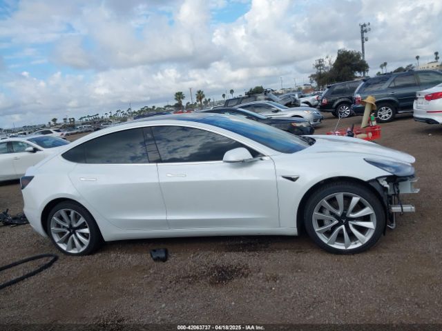 5YJ3E1EBXKF512710 Tesla Model 3 Long Range/performance