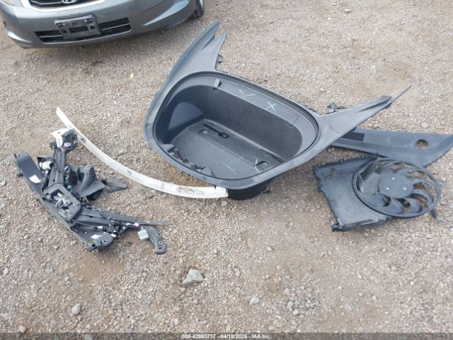 5YJ3E1EBXKF512710 Tesla Model 3 Long Range/performance