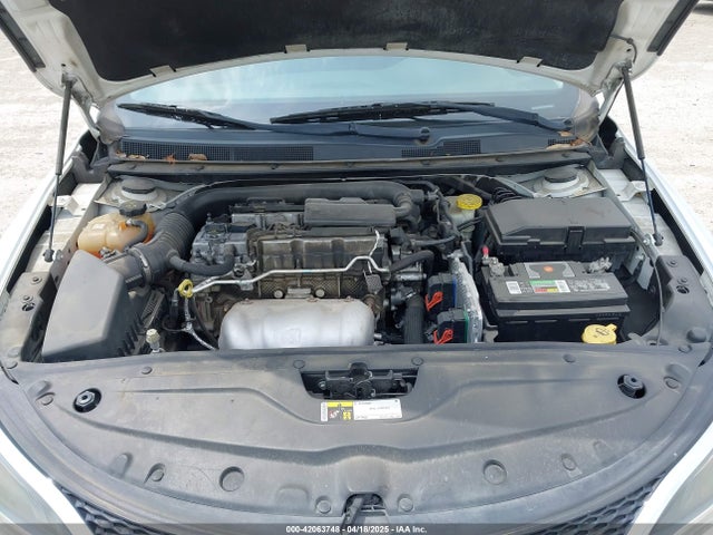 1C3CCCAB5FN723249 Chrysler 200 Limited