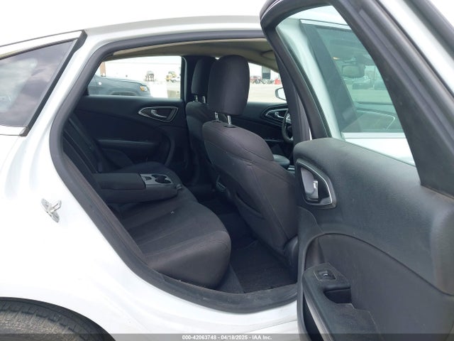 1C3CCCAB5FN723249 Chrysler 200 Limited