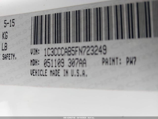 1C3CCCAB5FN723249 Chrysler 200 Limited