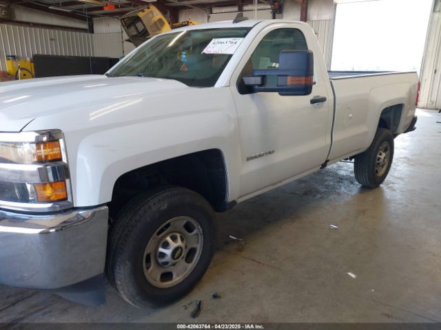 1GC0CUEGXHZ300303 Chevrolet Silverado 2500hd Wt