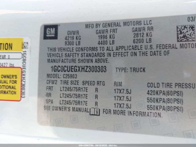 1GC0CUEGXHZ300303 Chevrolet Silverado 2500hd Wt
