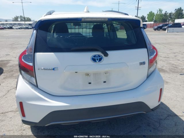 JTDKDTB33J1613019 Toyota Prius C Two