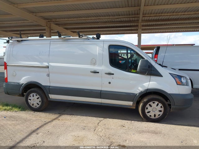 1FTYR1YM7JKB53325 Ford Transit-250