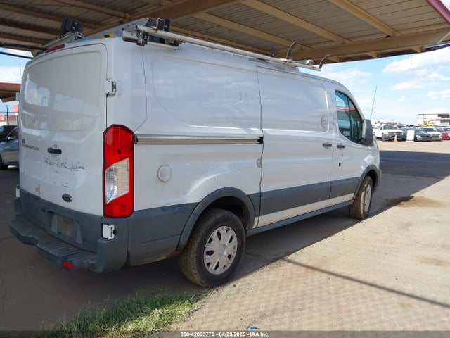 1FTYR1YM7JKB53325 Ford Transit-250