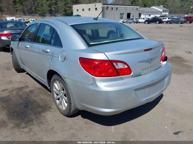 2010 CHRYSLER SEBRING 1C3CC5FB1AN203515 Photo 2