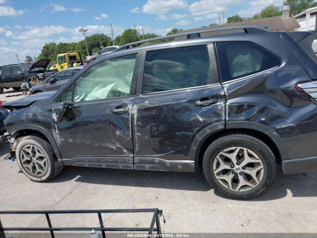 JF2SKAGC5KH449320 Subaru Forester Premium