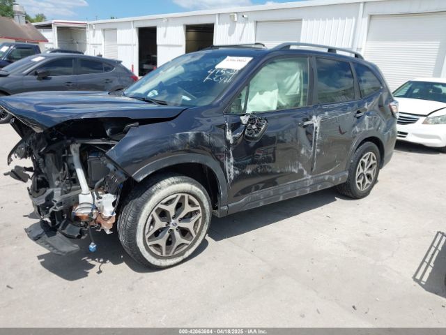 JF2SKAGC5KH449320 Subaru Forester Premium