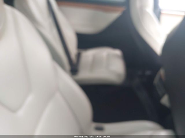 5YJXCBE28KF192171 Tesla Model X 100d/75d/long Range