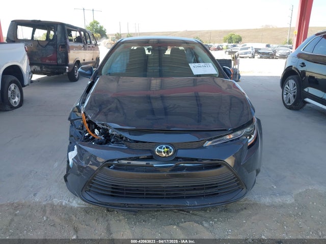5YFB4MDE1SP269904 Toyota COROLLA LE