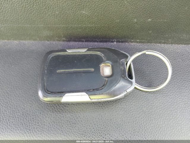 1GCUYEED6KZ289810 Chevrolet Silverado 1500 Rst