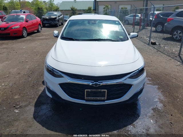 1G1ZG5ST4RF137453 Chevrolet Malibu Fwd Rs