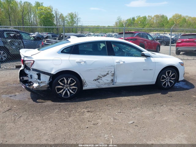 1G1ZG5ST4RF137453 Chevrolet Malibu Fwd Rs