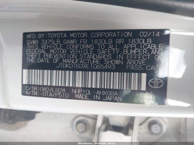JTDKDTB3XE1065493 Toyota Prius C Four