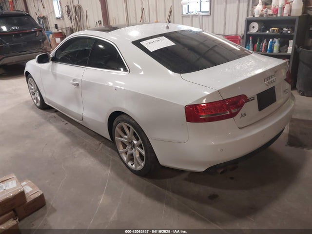 2012 AUDI A5 WAULFAFR3CA028832 Photo 2