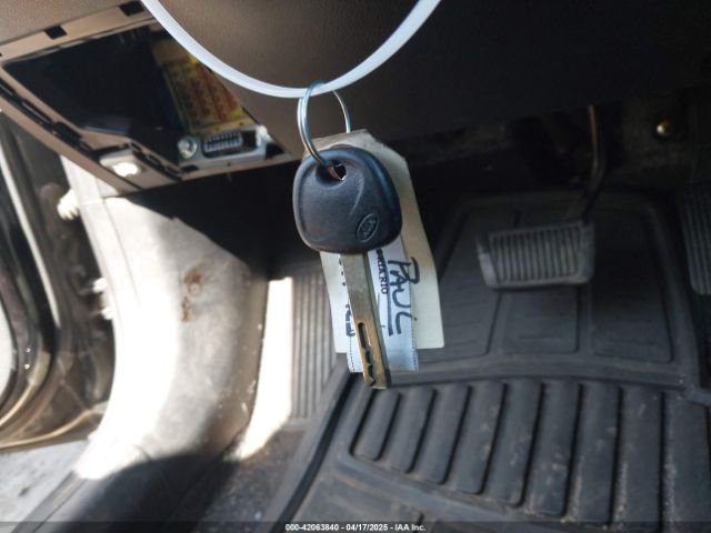3KPA24AB0JE066367 KIA RIO LX