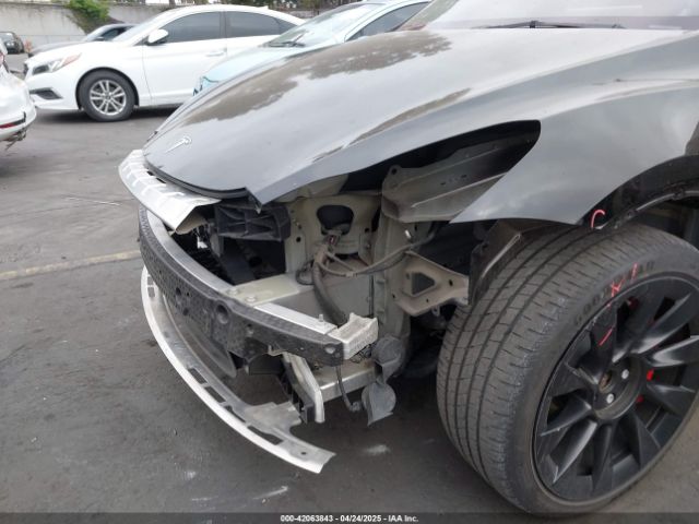 7SAYGAEE4PF636427 Tesla Model Y Awd/long Range Dual Motor All-wheel Drive