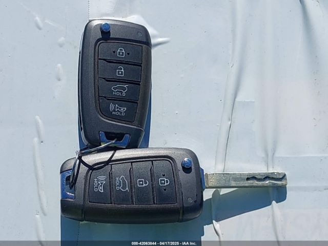 KM8K1CAA8MU685132 Hyundai Kona Se