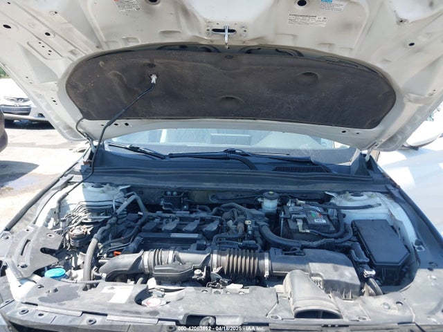 1HGCV1F1XKA007542 Honda ACCORD LX