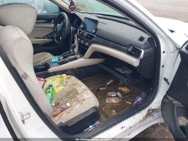 1HGCV1F1XKA007542 Honda ACCORD LX