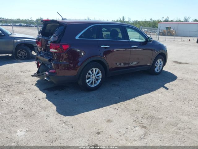 5XYPGDA39KG576807 KIA Sorento 2.4l Lx